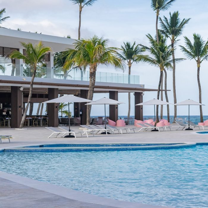 PlayaPiscina-beach-club